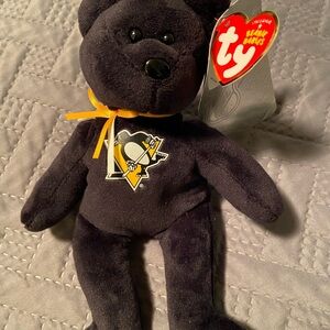 Ty Original Beanie Babies Black Bear NHL Pittsburg Penguins 8 inch Plush Toy